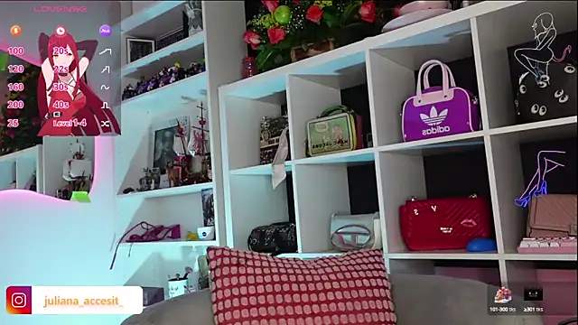 Snapshot of caroline_cossei chatting on February 2025 04:33:02 AM caroline cossei online show from February 2025 04:33:02 AM