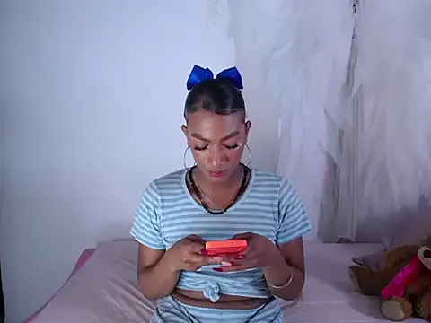 Snapshot of samy_doll chatting on March 2026 03:44:01 AM samy doll online show from March 2026 03:44:01 AM