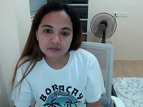 xTheLastVIRGINx online show from March 2026 03:30:01 PM