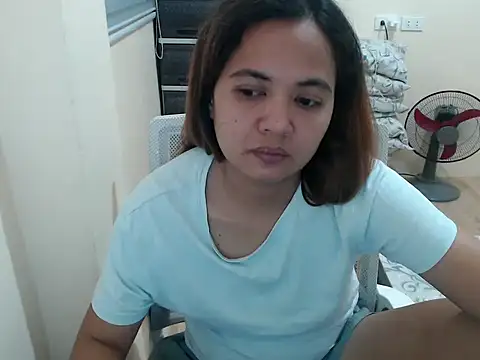 Snapshot of xTheLastVIRGINx chatting on March 2026 03:39:02 PM xTheLastVIRGINx online show from March 2026 03:39:02 PM