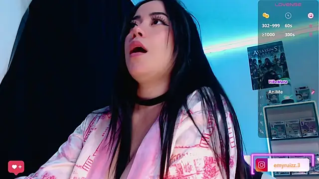 Snapshot of Emmy_Ruiz chatting on February 2025 01:34:01 AM Emmy Ruiz online show from February 2025 01:34:01 AM