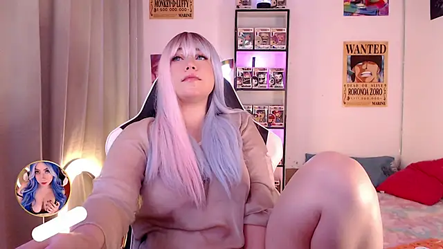 Snapshot of Emmy_Ruiz chatting on October 2025 11:36:01 PM Emmy Ruiz online show from October 2025 11:36:01 PM