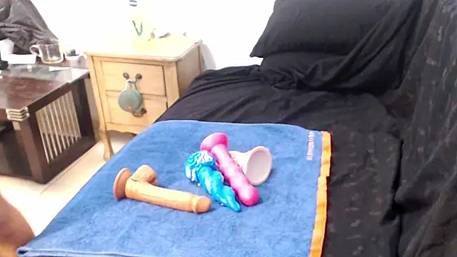 0anal21 online show from May 2026 12:32:02 PM
