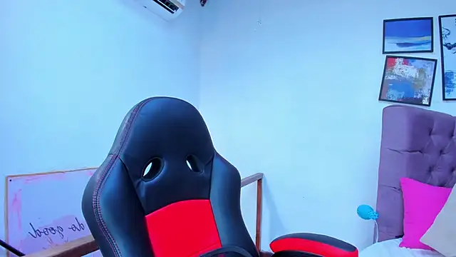 Gretta Queen online show from November 2025 05:13:01 PM