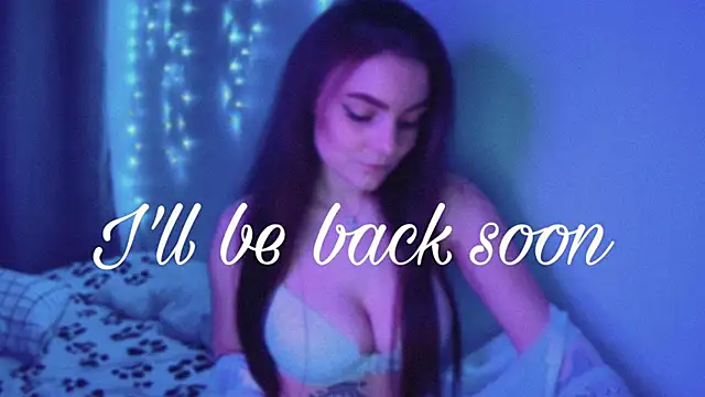 xwiuiwx online show from December 2024 10:57:02 PM