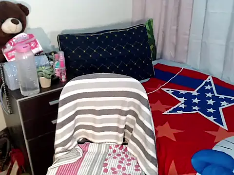 Snapshot of imyours-chenxx chatting on April 2026 08:29:02 AM imyours-chenxx online show from April 2026 08:29:02 AM