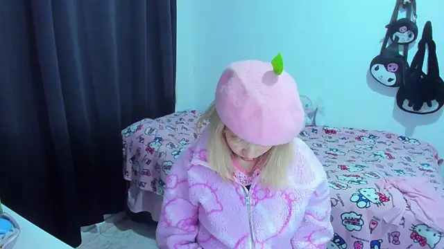 Snapshot of Akane-Mou chatting on November 2025 02:35:01 AM Akane-Mou online show from November 2025 02:35:01 AM