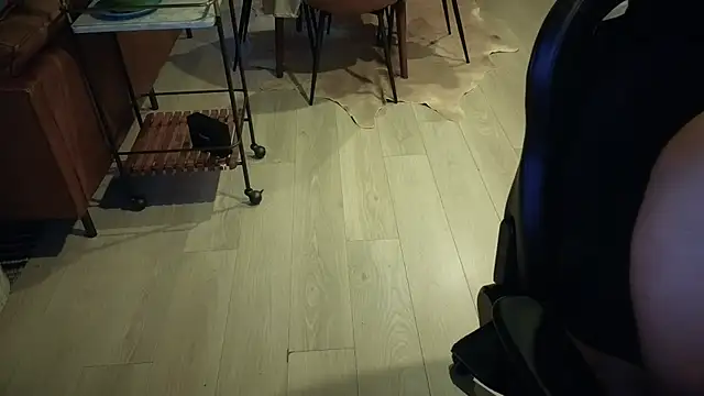 HungandThickLatin online show from October 2025 01:39:02 AM