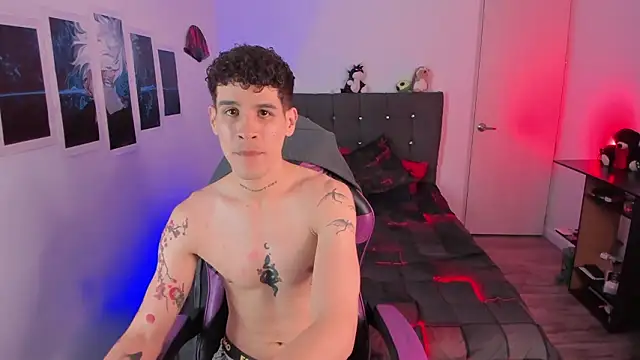 Snapshot of andybxby chatting on March 2026 11:55:02 PM andybxby online show from March 2026 11:55:02 PM