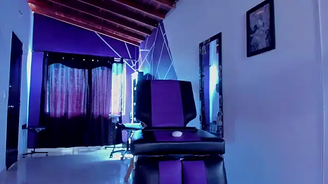 Snapshot of ink_demonxxx chatting on January 2026 03:28:01 PM ink demonxxx online show from January 2026 03:28:01 PM