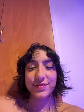 Snapshot of aurora_xoxo chatting on January 2025 07:52:02 AM aurora xoxo online show from January 2025 07:52:02 AM