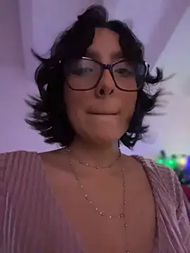 Snapshot of aurora_xoxo chatting on January 2025 05:34:02 AM aurora xoxo online show from January 2025 05:34:02 AM