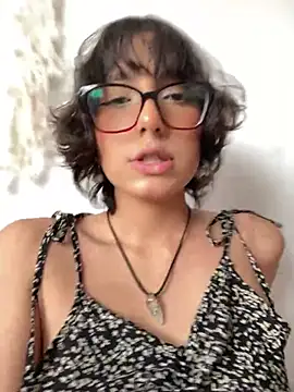 aurora xoxo online show from March 2026 05:48:02 PM