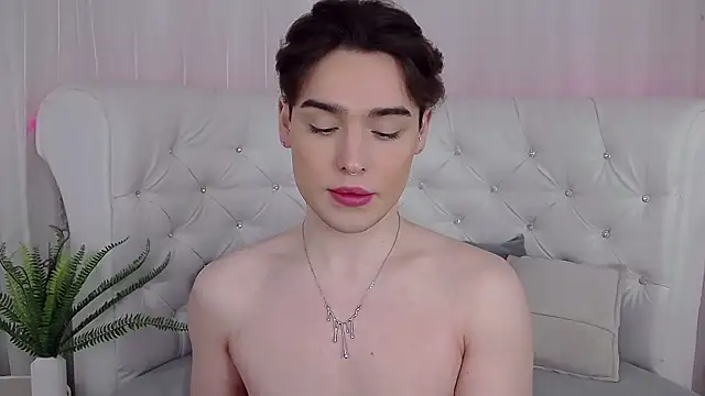 RobbyCharming online show from March 2026 04:28:02 AM