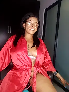 Snapshot of Lalakin90 chatting on February 2025 07:27:01 PM Lalakin90 online show from February 2025 07:27:01 PM