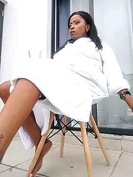 Snapshot of Lalakin90 chatting on February 2025 06:23:01 AM Lalakin90 online show from February 2025 06:23:01 AM