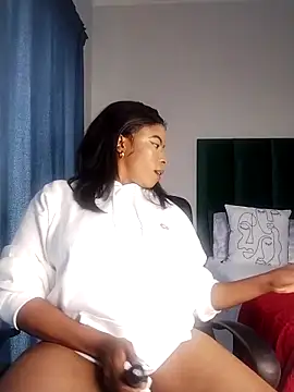 Snapshot of Lalakin90 chatting on February 2025 04:15:02 PM Lalakin90 online show from February 2025 04:15:02 PM