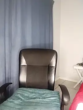 Snapshot of Lalakin90 chatting on February 2025 08:49:02 PM Lalakin90 online show from February 2025 08:49:02 PM