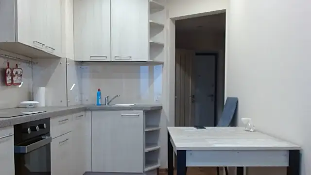 Snapshot of Popppka chatting on December 2024 12:27:01 PM Popppka online show from December 2024 12:27:01 PM