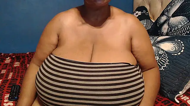 CUTEFIRMMELONSS online show from March 2026 08:38:01 PM