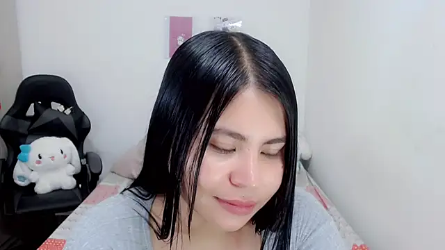 Snapshot of Youlittlepervertt_ chatting on February 2025 08:44:02 PM Youlittlepervertt online show from February 2025 08:44:02 PM