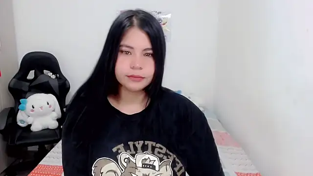 Snapshot of Youlittlepervertt_ chatting on February 2025 09:32:02 AM Youlittlepervertt online show from February 2025 09:32:02 AM