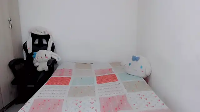 Snapshot of Youlittlepervertt_ chatting on September 2025 05:11:02 AM Youlittlepervertt online show from September 2025 05:11:02 AM