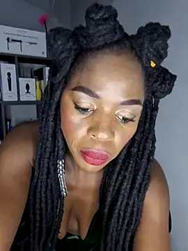 Snapshot of Shaniko89 chatting on March 2025 05:57:02 PM Shaniko89 online show from March 2025 05:57:02 PM