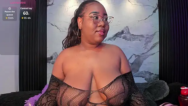 Darnellqueen online show from March 2026 04:30:02 AM