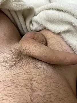 Snapshot of Pascutt chatting on March 2026 09:32:02 PM Pascutt online show from March 2026 09:32:02 PM