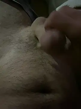 Snapshot of Pascutt chatting on April 2026 09:06:02 PM Pascutt online show from April 2026 09:06:02 PM