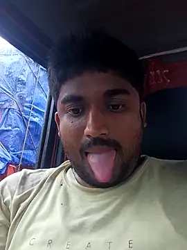 Snapshot of Driver-naru chatting on April 2026 01:10:02 AM Driver-naru online show from April 2026 01:10:02 AM