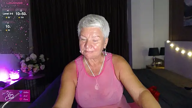 roxana brooks online show from January 2026 01:59:01 PM