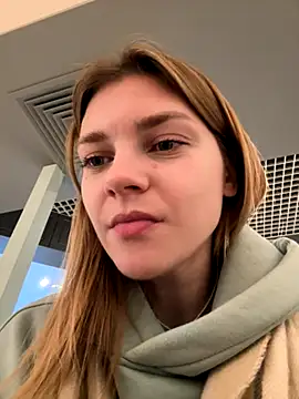 Snapshot of ValenciaShock chatting on October 2025 06:47:01 AM ValenciaShock online show from October 2025 06:47:01 AM