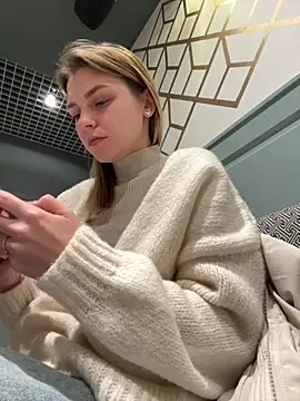 Snapshot of ValenciaShock chatting on November 2025 06:38:02 AM ValenciaShock online show from November 2025 06:38:02 AM