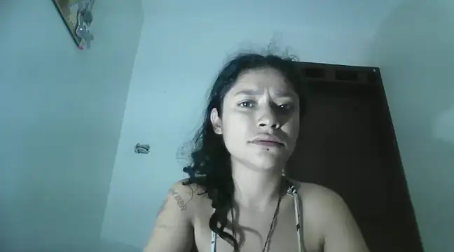 Snapshot of TamaraNauthy chatting on February 2025 12:43:01 PM TamaraNauthy online show from February 2025 12:43:01 PM