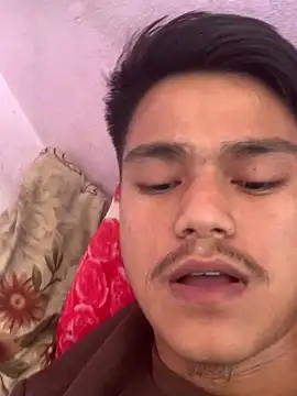 Hullax online show from November 2025 04:55:01 AM