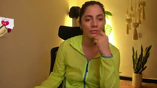 Mala Bad online show from February 2025 03:52:01 PM