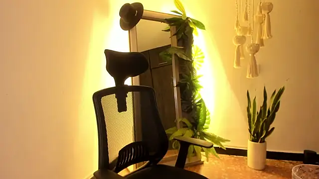 Mala Bad online show from March 2025 04:29:02 PM