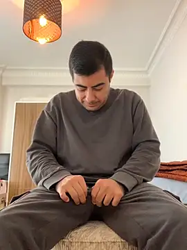 Snapshot of _Playboy_ chatting on November 2025 09:20:01 AM Playboy online show from November 2025 09:20:01 AM