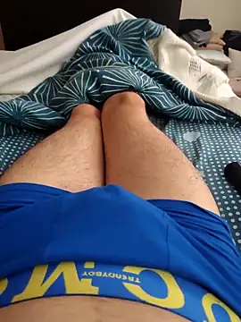 Snapshot of LuqenZo chatting on February 2026 12:12:01 PM LuqenZo online show from February 2026 12:12:01 PM