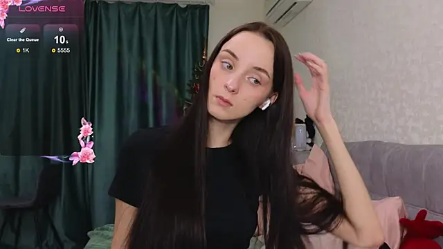 Silver rains online show from December 2024 12:56:01 AM