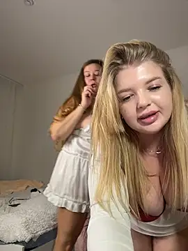 Snapshot of OdriOlsens chatting on December 2025 02:14:02 PM OdriOlsens online show from December 2025 02:14:02 PM