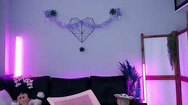 Wildorchid  online show from December 2024 09:13:02 AM