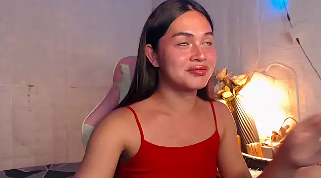 Snapshot of Ashely_Lewis chatting on December 2024 03:43:02 PM Ashely Lewis online show from December 2024 03:43:02 PM