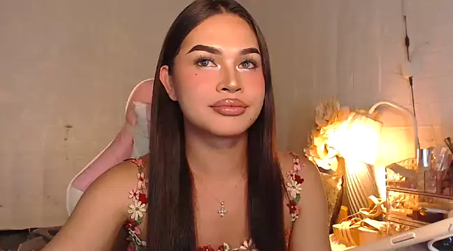 Snapshot of Ashely_Lewis chatting on January 2025 01:05:02 PM Ashely Lewis online show from January 2025 01:05:02 PM