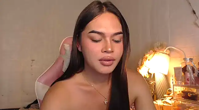 Snapshot of Ashely_Lewis chatting on January 2025 03:00:02 PM Ashely Lewis online show from January 2025 03:00:02 PM