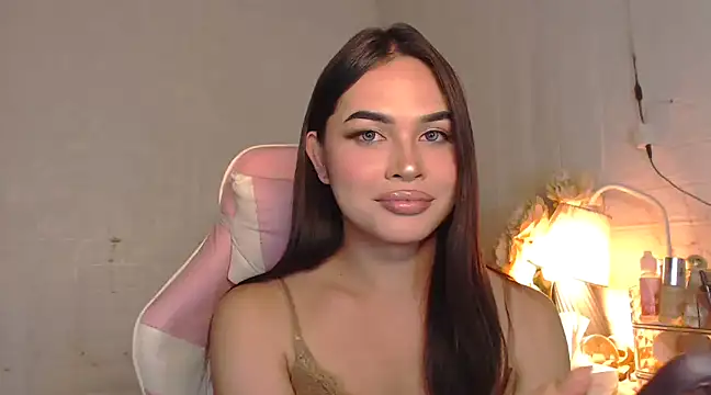 Snapshot of Ashely_Lewis chatting on February 2025 02:02:01 PM Ashely Lewis online show from February 2025 02:02:01 PM