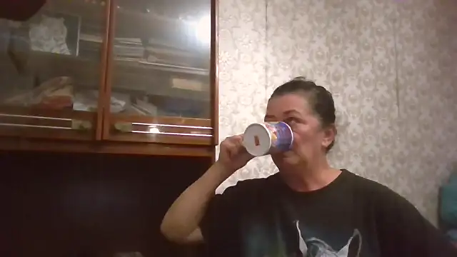 GypsiQueen2 online show from September 2025 07:52:01 PM