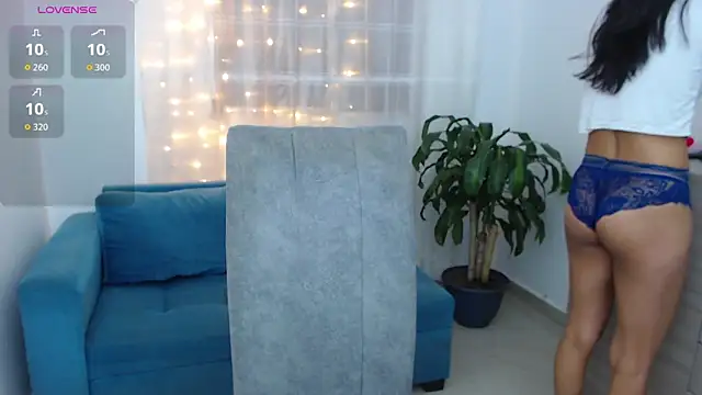 Snapshot of imSophia chatting on January 2026 01:39:01 PM imSophia online show from January 2026 01:39:01 PM